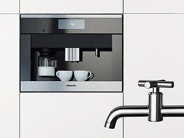MIELE CVA 6805 připojení vody